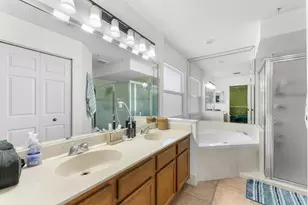 107 Sycamore Dr, Royal Palm Beach, FL 33411 - Photo 34
