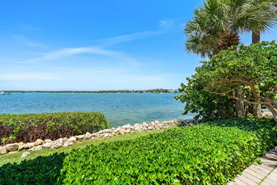 19932 Scrimshaw Way, Jupiter, FL 33469 - Photo 8