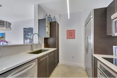 550 Okeechobee Boulevard #1014, West Palm Beach, FL 33401 - Photo 4