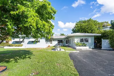 262 SE 9th Avenue #1-4, Deerfield Beach, FL 33441 - Photo 2
