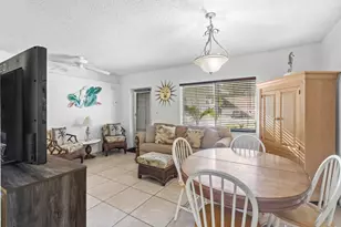 262 SE 9th Ave, Deerfield Beach, FL 33441 - Photo 32