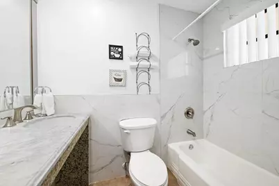 2300 NE 12th Avenue, Pompano Beach, FL 33064 - Photo 16
