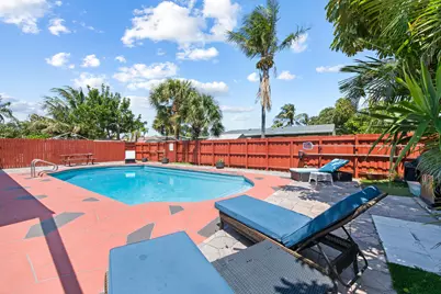 2300 NE 12th Avenue, Pompano Beach, FL 33064 - Photo 24
