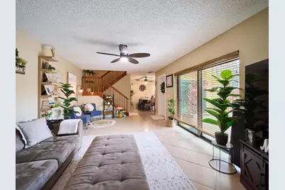 3113 31st Way, West Palm Beach, FL 33407 - Photo 1