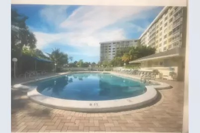 4350 Hillcrest Drive #704, Hollywood, FL 33021 - Photo 14