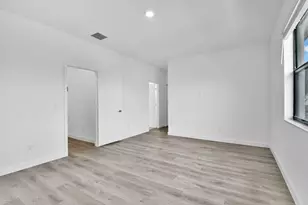 4074 Highland Oaks Dr, Pompano Beach, FL 33069 - Photo 12