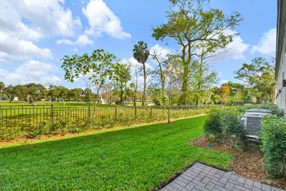 4074 Highland Oaks Drive, Pompano Beach, FL 33069 - Photo 20