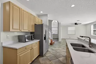 1104 Oakwater Dr, Royal Palm Beach, FL 33411 - Photo 6