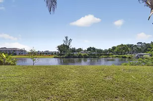 1104 Oakwater Dr, Royal Palm Beach, FL 33411 - Photo 18