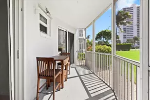 2700 Banyan Rd, Boca Raton, FL 33432 - Photo 14