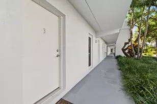 2700 Banyan Rd, Boca Raton, FL 33432 - Photo 6