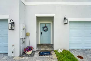 755 NE Trailside Run, Port Saint Lucie, FL 34983 - Photo 2