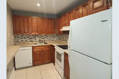 4174 Inverrary Drive #811, Lauderhill, FL 33319 - Photo 2