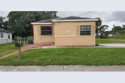 1607 Avenue, Fort Pierce, FL 34950 - Photo 2