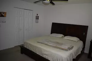 1043 Imperial Lake Rd, West Palm Beach, FL 33413 - Photo 14