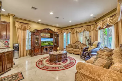 3581 Collonade Drive, Wellington, FL 33449 - Photo 12