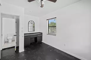 515 NW 88th St, El Portal, FL 33150 - Photo 14
