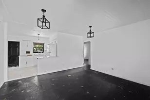 515 NW 88th St, El Portal, FL 33150 - Photo 6