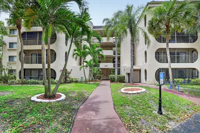 6328 W Longboat Ln Lane W #101, Boca Raton, FL 33433 - Photo 2