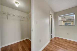 8435 Sunrise Lakes Blvd, Sunrise, FL 33322 - Photo 22