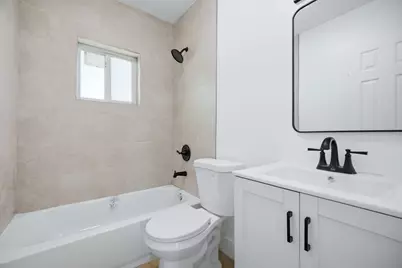 310 NW 4th Avenue, Deerfield Beach, FL 33441 - Photo 24