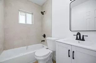 310 NW 4th Ave, Deerfield Beach, FL 33441 - Photo 24