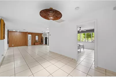 816 NW 66th Avenue, Plantation, FL 33317 - Photo 8