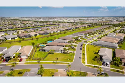 11905 SW Seaway Street, Port Saint Lucie, FL 34987 - Photo 18