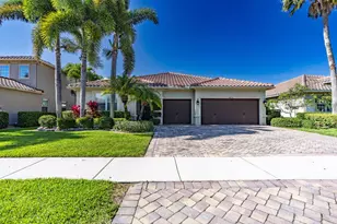 10551 Longleaf Ln, Wellington, FL 33414 - Photo 2