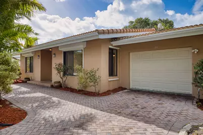 284 Allenwood Drive, Lauderdale by the Sea, FL 33308 - Photo 16