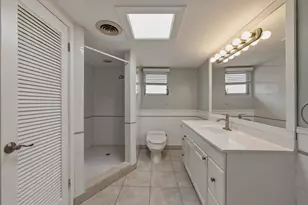 284 Allenwood Dr, Lauderdale by the Sea, FL 33308 - Photo 10