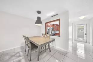 417 SW Natura Ave, Deerfield Beach, FL 33441 - Photo 8