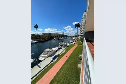 1800 NW 24th Avenue #309, Miami, FL 33125 - Photo 1