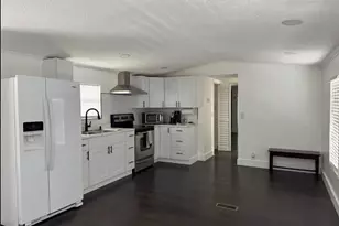 182 Plantation Blvd, Greenacres, FL 33467 - Photo 10