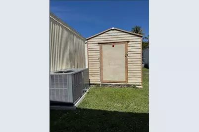 182 Plantation Boulevard, Greenacres, FL 33467 - Photo 22