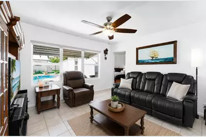 262 SW 8th Street, Dania Beach, FL 33004 - Photo 6