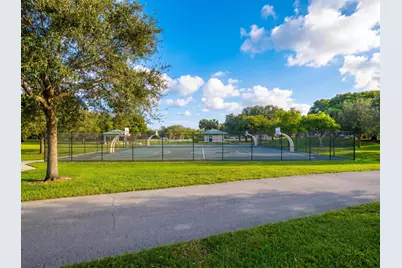 262 SW 8th Street, Dania Beach, FL 33004 - Photo 44
