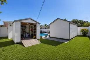 262 SW 8th St, Dania Beach, FL 33004 - Photo 28