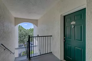 9303 W Myrtlewood Cir Circle W, Palm Beach Gardens, FL 33418 - Photo 2