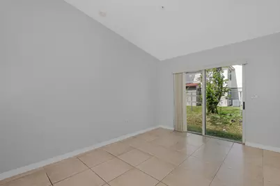 3838 SW 48th Avenue #3838, Hollywood, FL 33023 - Photo 4