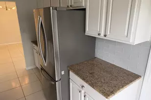2051 NE 56th St, Fort Lauderdale, FL 33308 - Photo 8
