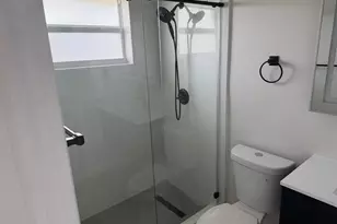 2051 NE 56th St, Fort Lauderdale, FL 33308 - Photo 12
