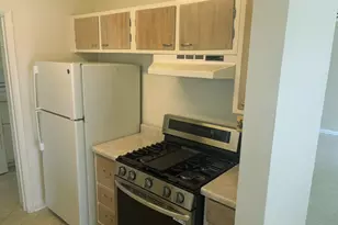213 NE Prima Vista Blvd, Port Saint Lucie, FL 34983 - Photo 4