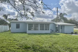 213 NE Prima Vista Blvd, Port Saint Lucie, FL 34983 - Photo 10