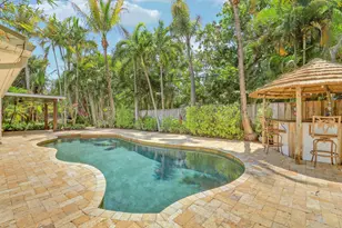 19931 Jasmine Dr, Jupiter, FL 33469 - Photo 2