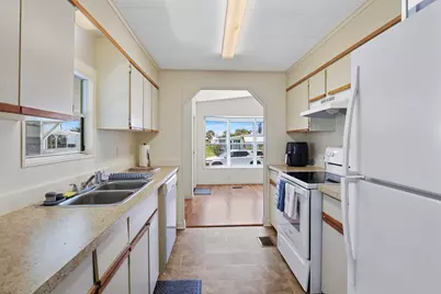 70 Golf Drive, Port Saint Lucie, FL 34952 - Photo 14