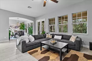 883 Taft Ct, Palm Beach Gardens, FL 33410 - Photo 4