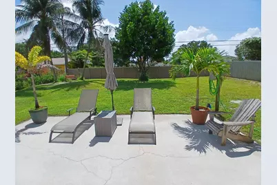 6640 Plymouth Drive N, Lake Worth, FL 33462 - Photo 30