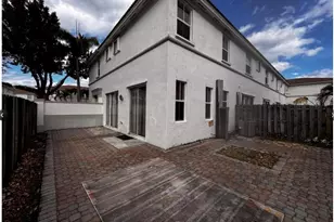 15746 SW 41st St, Miramar, FL 33027 - Photo 10