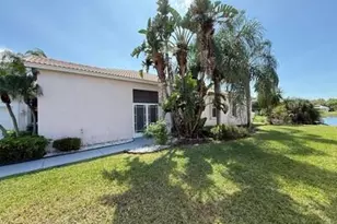 10839 Madison Dr, Boynton Beach, FL 33437 - Photo 4